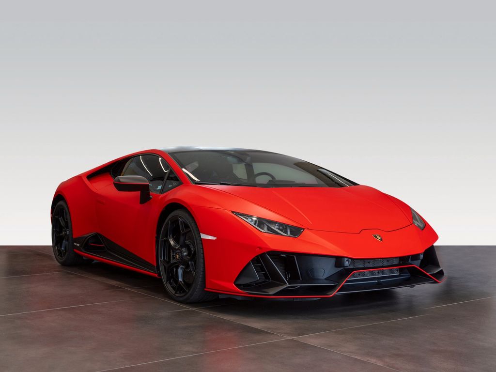 LAMBORGHINI HURACÁN coupé EVO RWD | oranžová metalíza | předváděcí auto | skladem | od autorizovaného prodejce | online nákup | online prodej | super cena | autoibuy.com